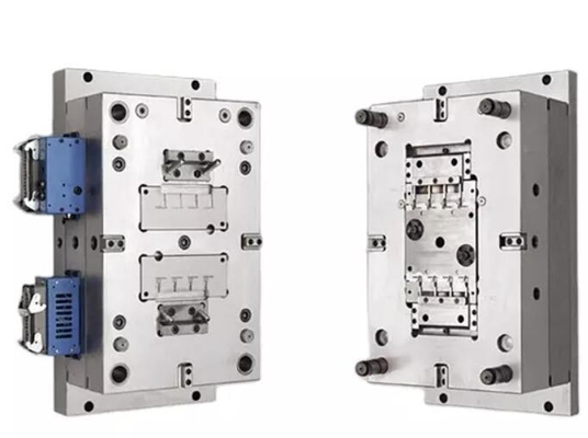 6.94UL PC243R Injection Mold Maker Plastic Injection Moulding Die Makers 0.05mm