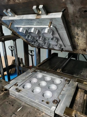Liquid Silicone Injection Moulding LSR Plastic CNC EDM Multiple Cavity